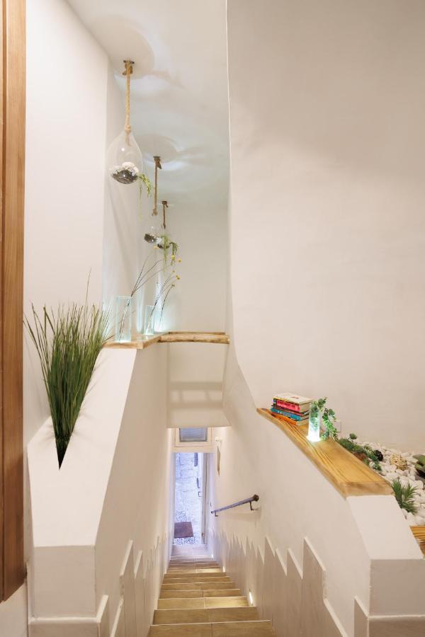 Legno Suite By HouseinNeapel Exteriör bild