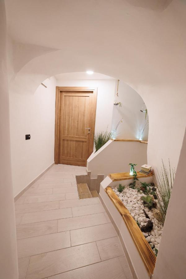 Legno Suite By HouseinNeapel Exteriör bild